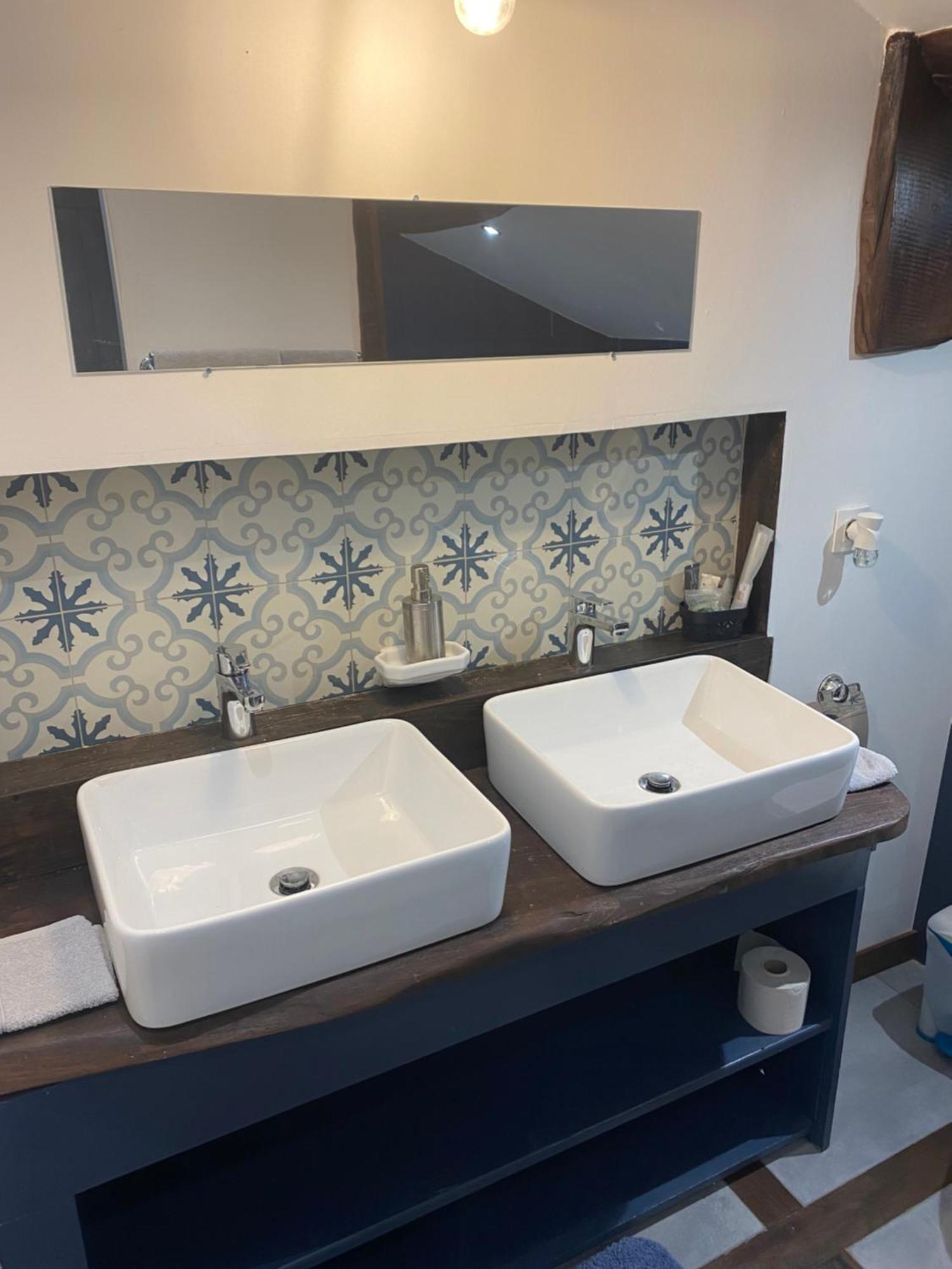 Ferme Fleurie Bed & Breakfast Bergesserin Luaran gambar